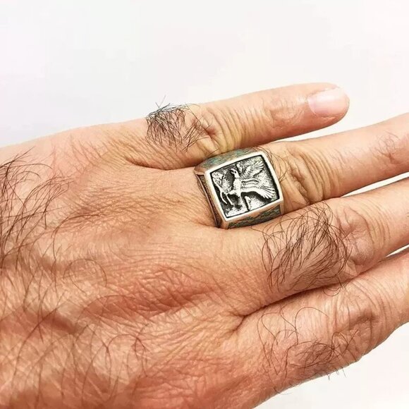 New Mens Eagle Silver Jewelry Ring with Intricate Design Sz 6 - Picture 2 of 3